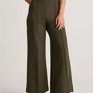 Quince Ultra-Stretch Ponte Olive Green Super Wide Leg Women's Pants, Medium